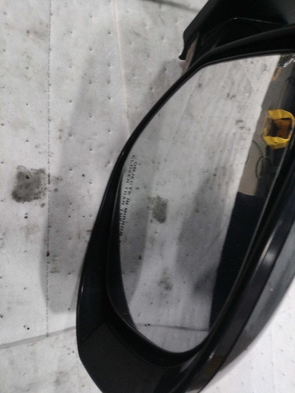 2016 Mitsubishi Outlander Right Door Mirror Grey OEM 7676619 115K Miles