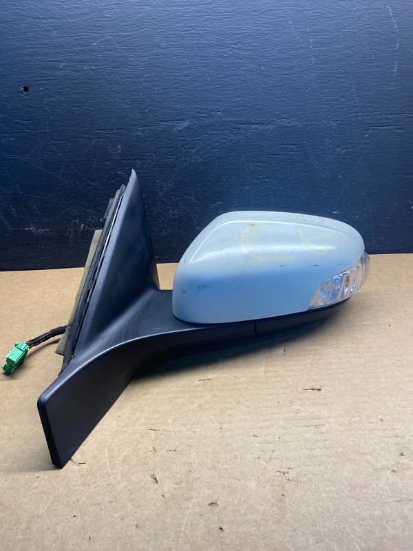 2007 to 2011 Volvo S80 Left Driver LH Side View Door Mirror OEM AC8066 DG