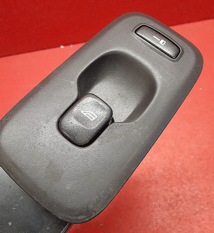 2001-2007 VOLVO XC90 Front Right Passenger Window Switch 1345303