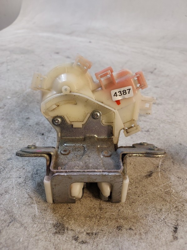 14 - 20 MITSUBISHI OUTLANDER REAR TRUNK LOCK RELEASE LATCH ACTUATOR oem