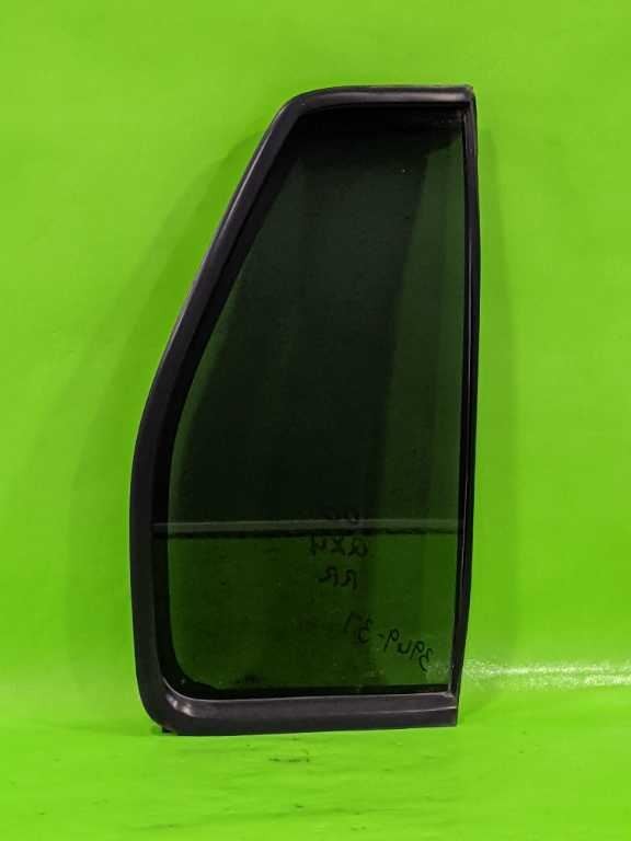 99-03 QX4 PATHFINDER PASSENGER RIGHT REAR VENT GLASS OEM 3969-37
