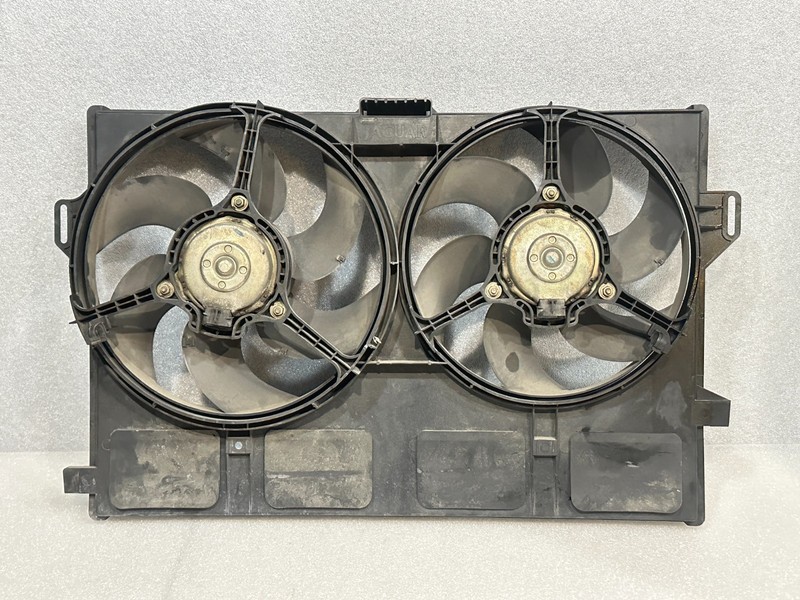 97-03 Jaguar X100 XK8 Engine Radiator Cooling Fan Motor Shroud Black #992