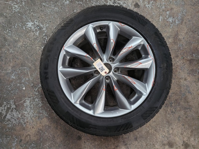 Wheel Rim 19" w/ Tire 235/55 R19 2019 Infiniti QX50 40300-5NA8A 2020 - 2024 X