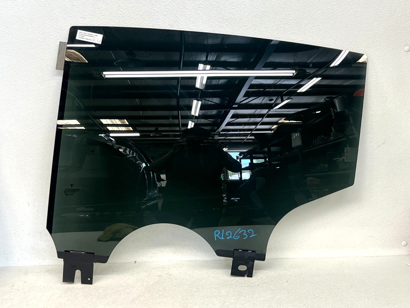⭐2016-2020 TESLA MODEL X REAR LEFT DRIVER SIDE WINDOW GLASS PANEL OEM LOT2632