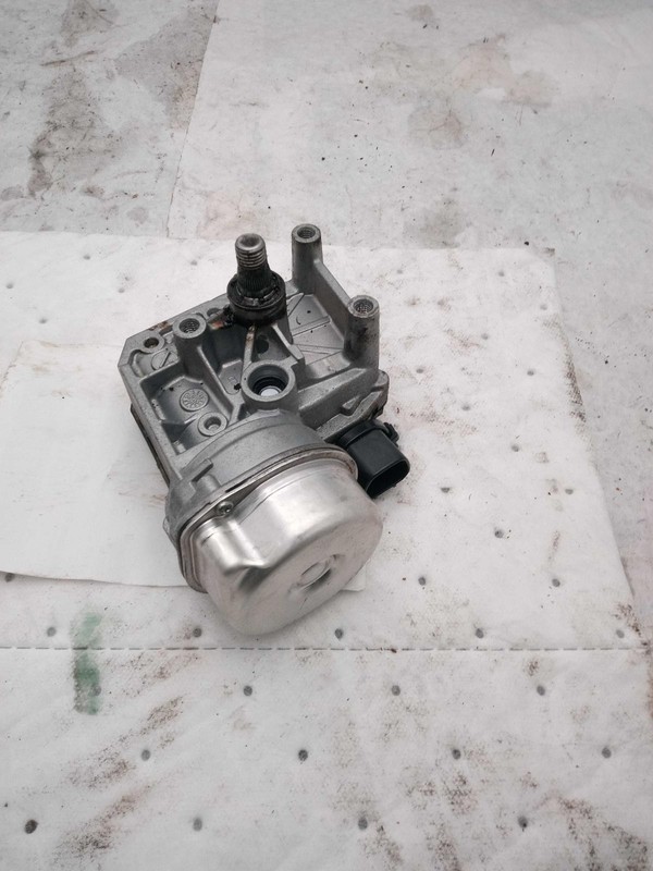 Used Windshield Wiper Motor fits: 2020 Mazda 3Grade B