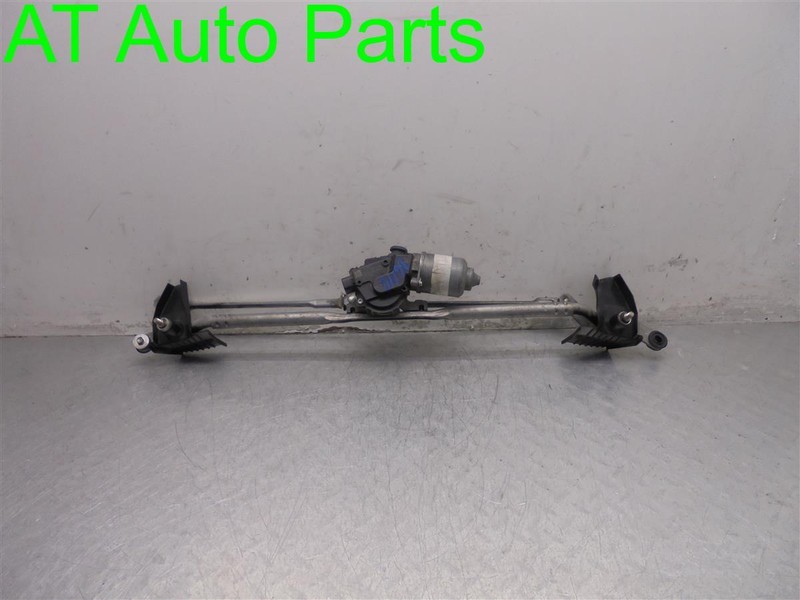 07-15 JEEP PATRIOT WINDSHIELD WIPER MOTOR WITH LINKAGE OEM 04879432AG
