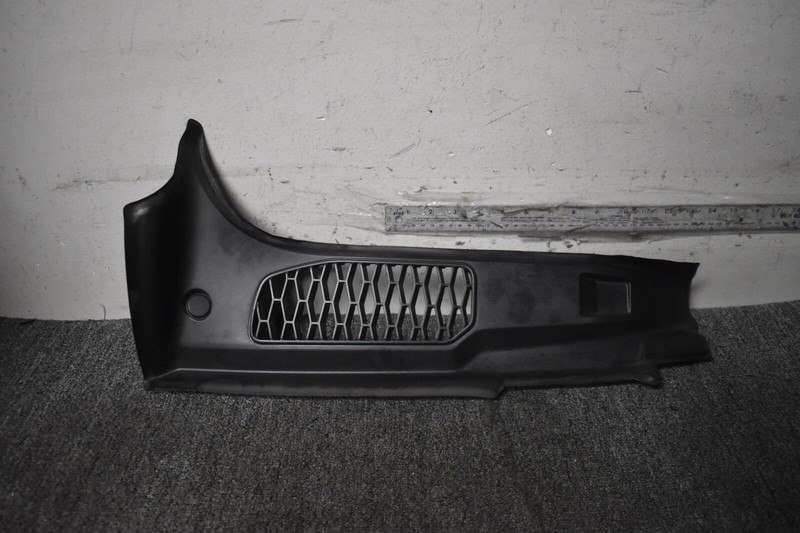 2017-2023 LAND ROVER DISCOVERY 5 REAR RIGHT SIDE QUARTER PANEL FACTORY OEM