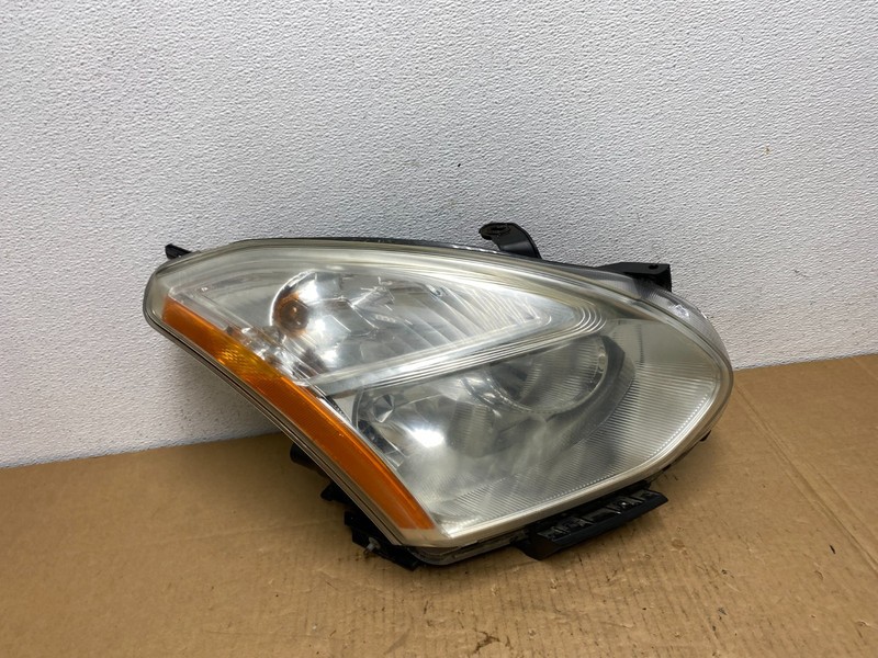 2009-2013 Nissan Rogue Right Passenger Xenon HID Headlight OEM AC7609 DW