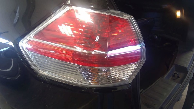 Driver Tail Light VIN K 1st Digit Korea Built Fits 14-17 ROGUE 3406727