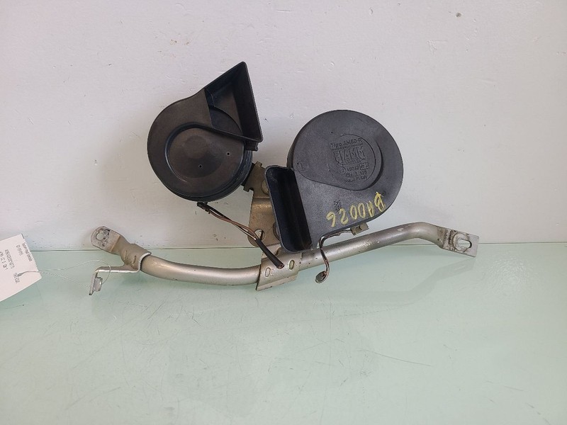 E3201995 Horn 583042