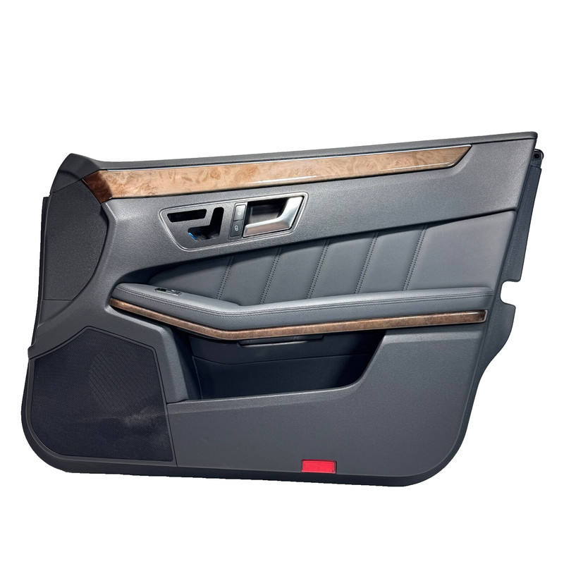 10-13 MERCEDES E350 FRONT RIGHT SIDE INTERIOR DOOR PANEL A 212-720-24-70 OEM