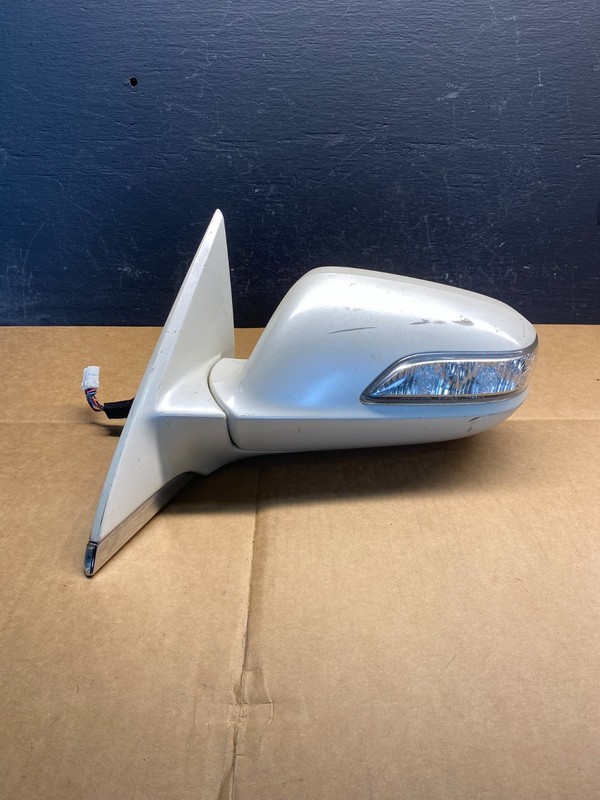 2005 to 2008 Acura RL Left Driver LH Side DoorView Mirror Power OEM AD3546