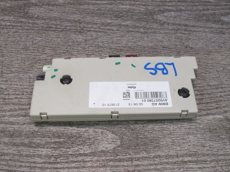 2013-2018 BMW F12 M6 ANTENNA AMPLIFIER DIVERSITY CONTROL MODULE UNIT