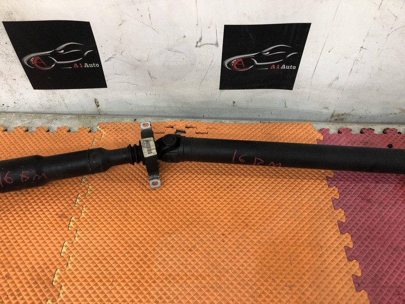 2013-2016 BMW 320I 328I F30 AWD REAR DRIVESHAFT CARDAN PROPELLER SHAFT OEM