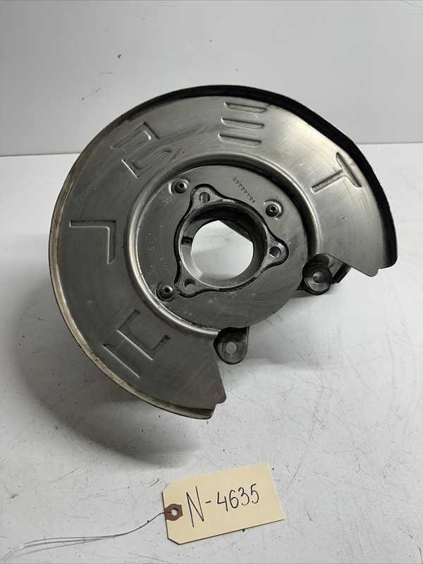20-22 TESLA MODEL 3 REAR RIGHT PASSENGER SIDE SPINDLE KNUCKLE HUB 4635 S14