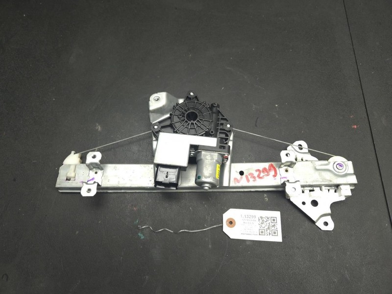 Rear Right Door Window Regulator w/ Motor 2025 Nissan Kicks 82750-7LG0A