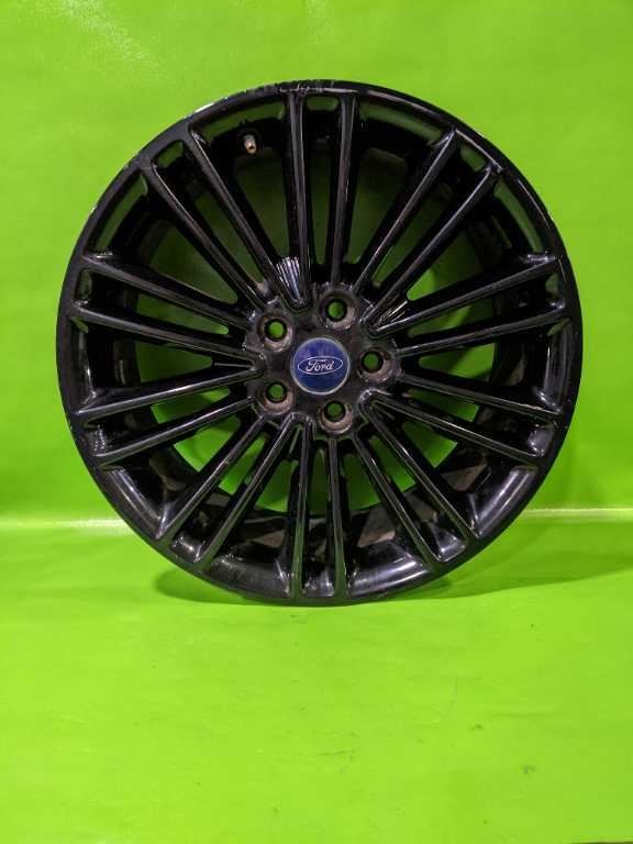 13-16 FUSION 18X8 10 SPLIT SPOKE 18" WHEEL RIMOEM R431