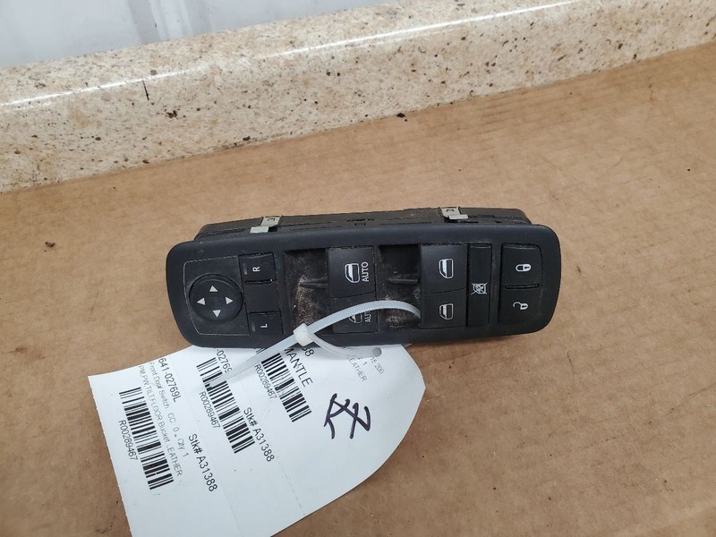 Driver Front Door Switch Driver's Master Switch Fits 15-20 CHEROKEE 289467