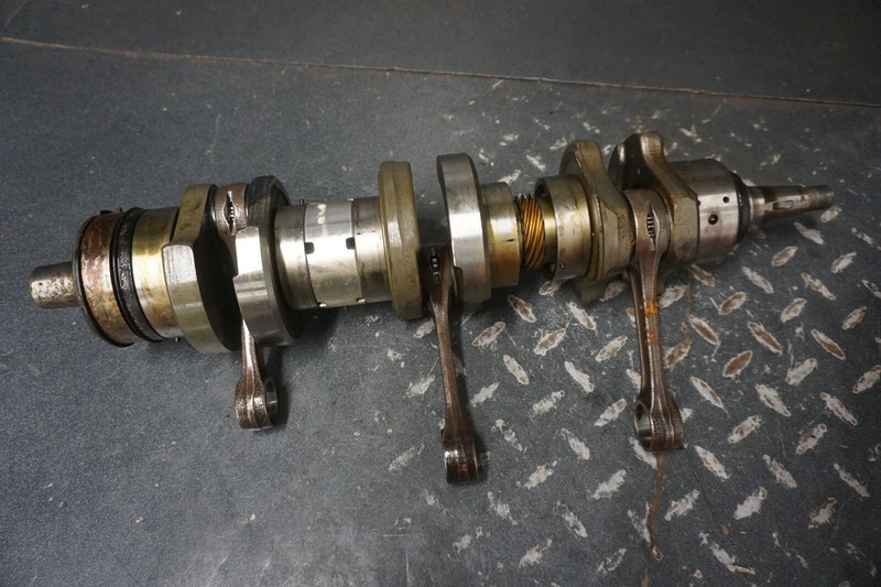 1997 Yamaha OEM Triple Engine Crankshaft Crank Ass'y Vmax SX 700