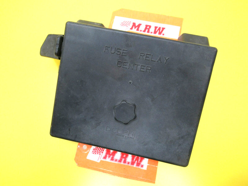 FUSE BOX TOP LID COVER RELAY SWITCH 4.3L ENGINE MOTOR AUTO V6 CHEVY S10 98 1998