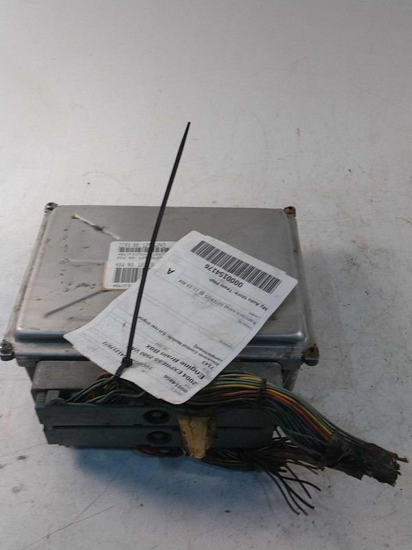 2004 Chevrolet Express 2500 Engine Control Module ECM OEM 12586243 155K Miles