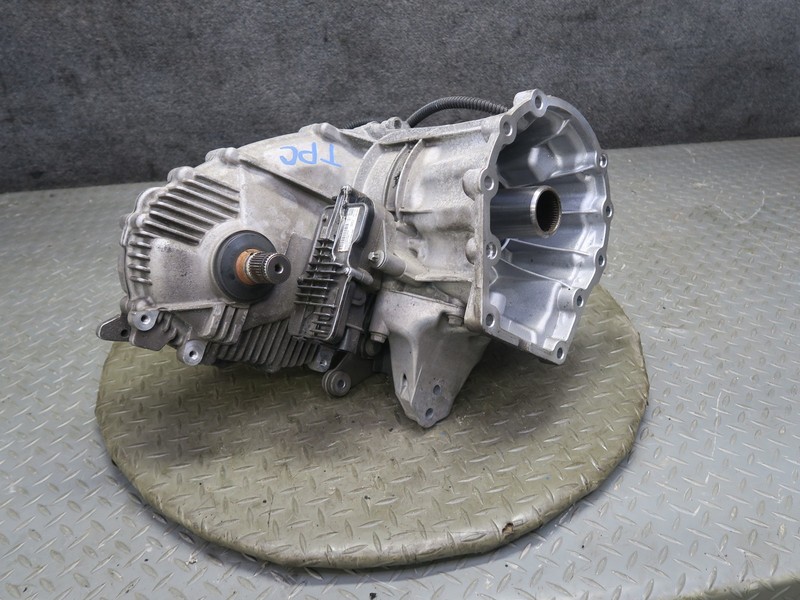 2011-2014 PORSCHE CAYENNE 958 4.8L TURBO TRANSMISSION TRANSFER CASE BOX W/ MOTOR