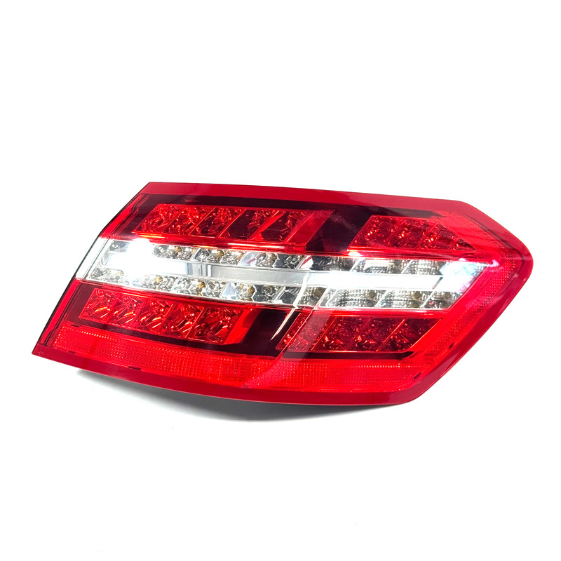 📌 10-13 MERCEDES E350 SEDAN PASSENGER RIGHT LED TAIL LIGHT LAMP 2129060858 OEM