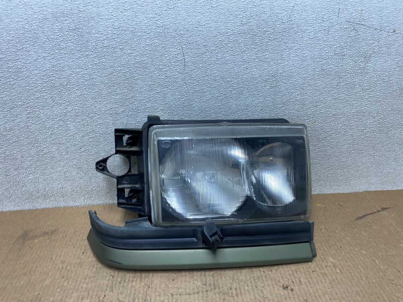 2000 to 2002 Range Rover P38 HSE Right Passenger Halogen Headlight Oem W5351 DG