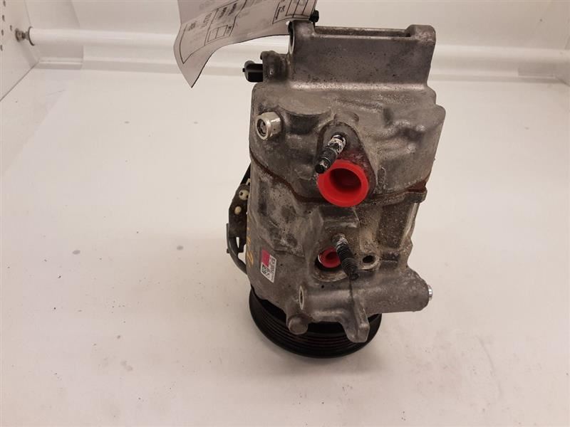 F1502021 AC Compressor 3302117