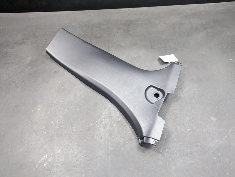 Center Right B Pillar Lower Trim Panel 2021 Toyota C-HR 62413-F4010 2019 - 2022