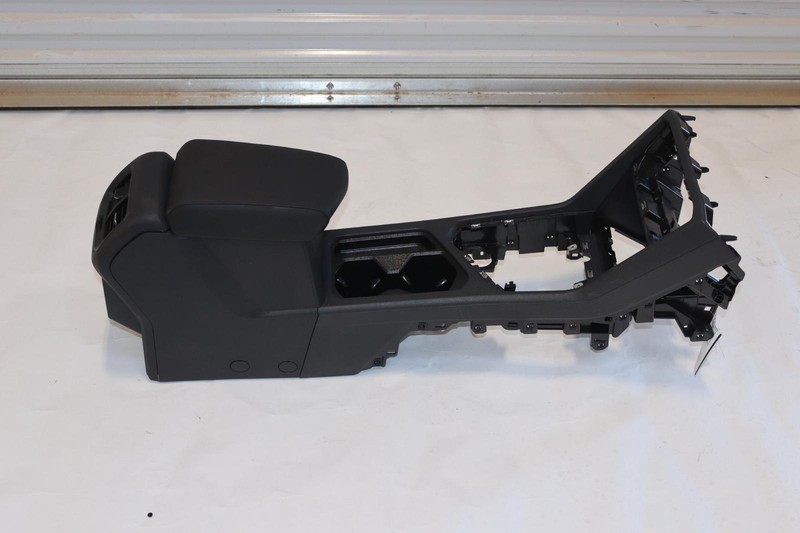 2020-2023 VW VOLKSWAGEN TIGUAN FLOOR CENTER CONSOLE STORAGE BASE W/ ARMREST OEM