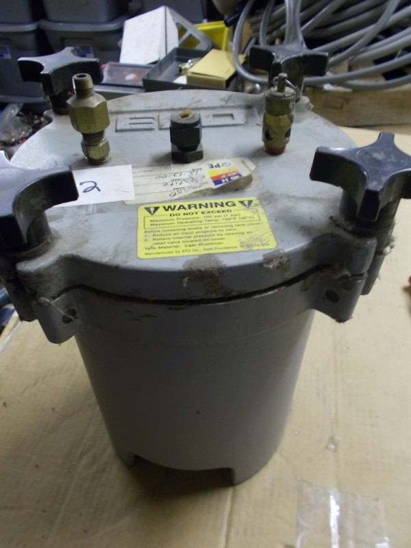 Nordson EFD Cast Aluminum Pressure Tank *FREE SHIPPING*