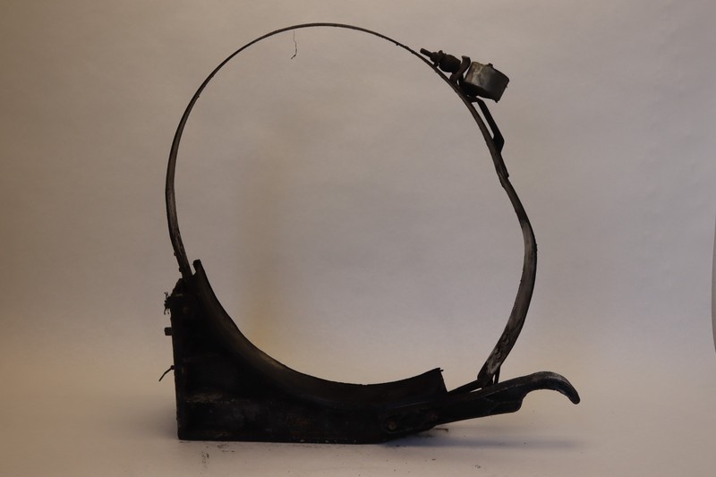 2006-2015 PETERBILT 386 387 FUEL TANK SUPPORT STRAP MOUNT 11-04855 OEM
