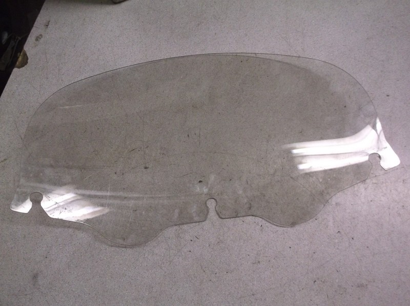 Harley Davidson T125-G074 Windshield AS6 CGFII 031212 DOT 927