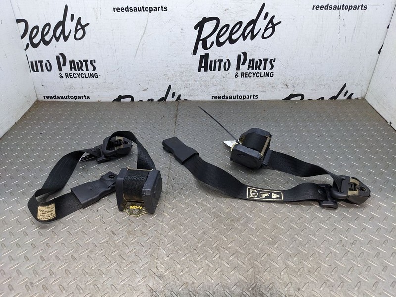 2001-2003 Ford F-150 F150 Rear Seat Belt Assembly LH RH Set Oem 1190661