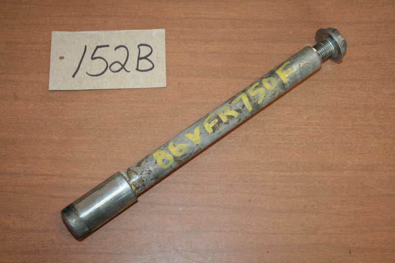 1986 Honda VFR750F Interceptor Front Wheel Axle Shaft 86