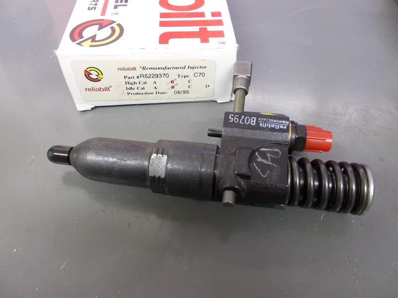 NEW Detroit Diesel R5229370 Remanufactured Fuel Injector Hi Cal: B Idle Cal: B