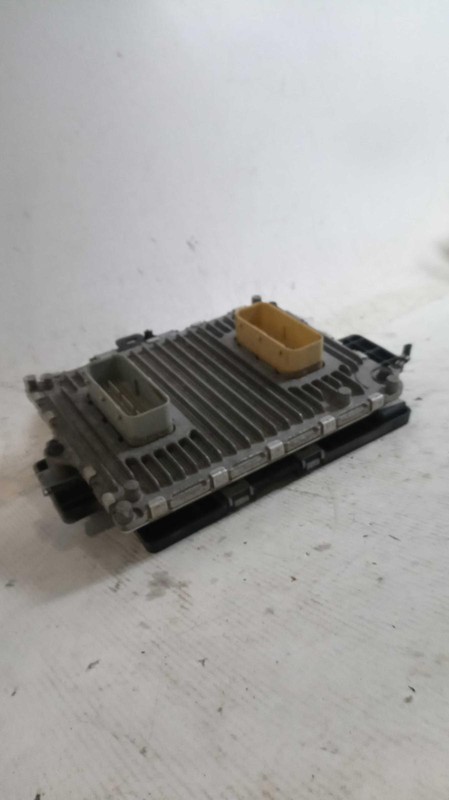 2020 RAM DODGE 1500 Pickup Engine Control Module ECM 68434933AA OEM Used