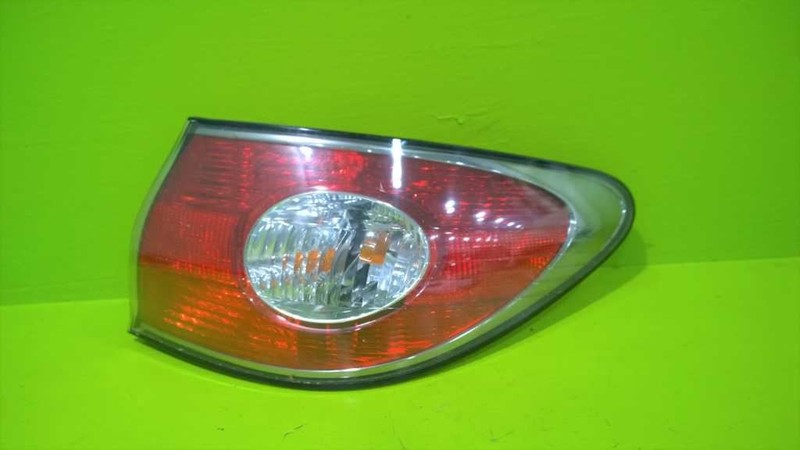 02 03 LEXUS ES300 PASSENGER RIGHT QUARTER TAILLIGHT LAMP OEM 2718-26