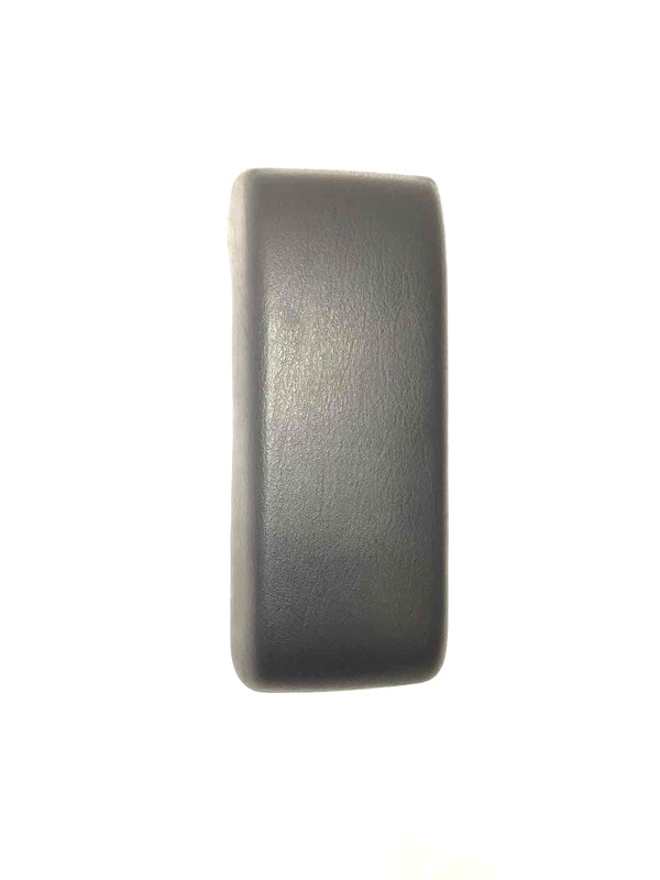 2005 Stratus Center Console Armrest Assembly Part# 1BB071DVAA