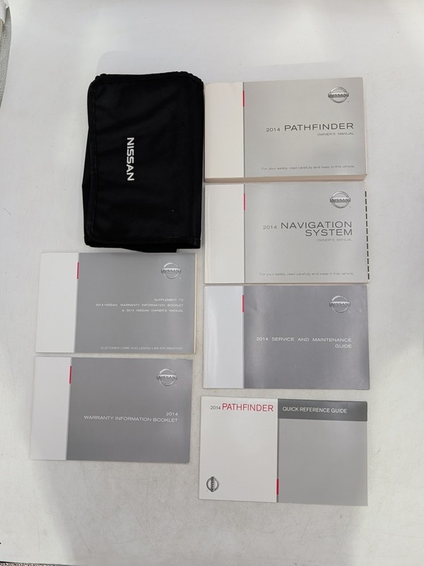 2014 Nissan Pathfinder Owner's Manual S, SV, SL, and Platinum With Navigation