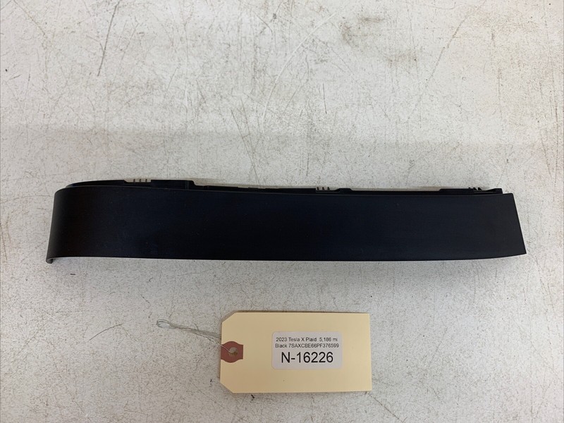 ⚡️21-24 Tesla MX Rear Driver Side Door Molding Trim Left 1055059-00-D 16226 B44