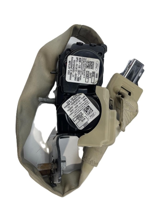 2013-2016 Ford Fusion Rear Right Passenger Side Seat Belt RH OEM DP53-F613F72-AV