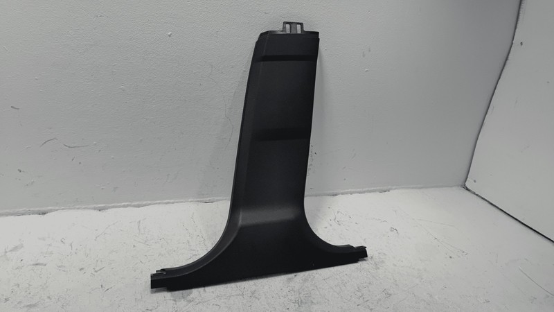 2011-2016 BMW 550i xDrive 550i Right B Pillar Column Trim Cover Lower Black OEM