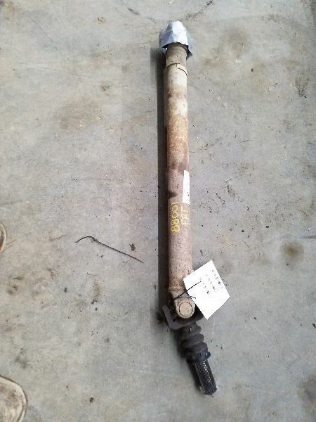 Front Drive Shaft Fits 00-13 SUBURBAN 2500 208612