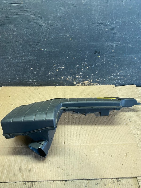 2009 to 2014 Nissan Murano Upper Air Intake DuctOem W5778 DG