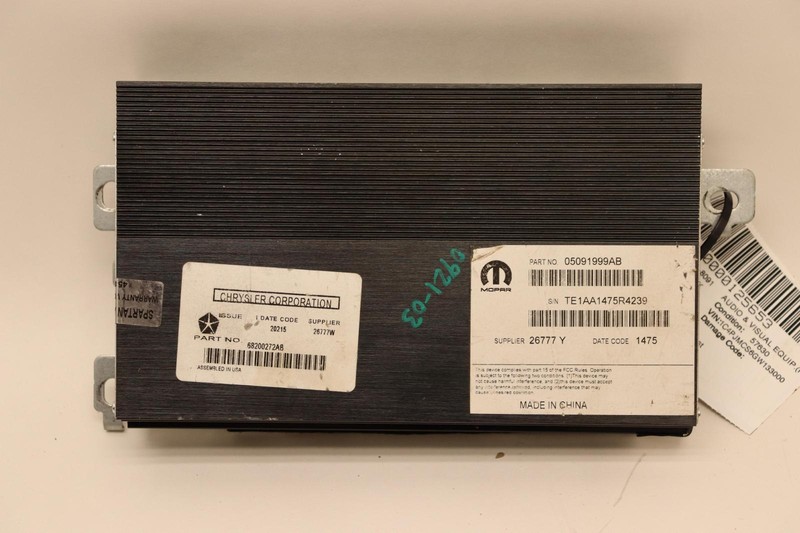 2015-2017 JEEP CHEROKEE AUDIO RADIO STEREO SYSTEM AMP AMPLIFIER OEM