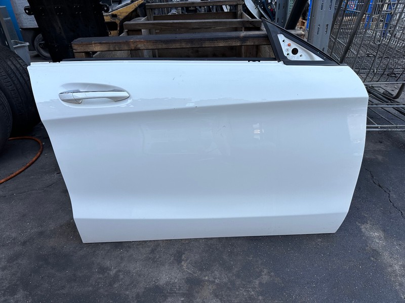 14-19 Mercedes CLA250 C117 FRONT RIGHT PASSENGER SIDE DOOR SHELL White OEM