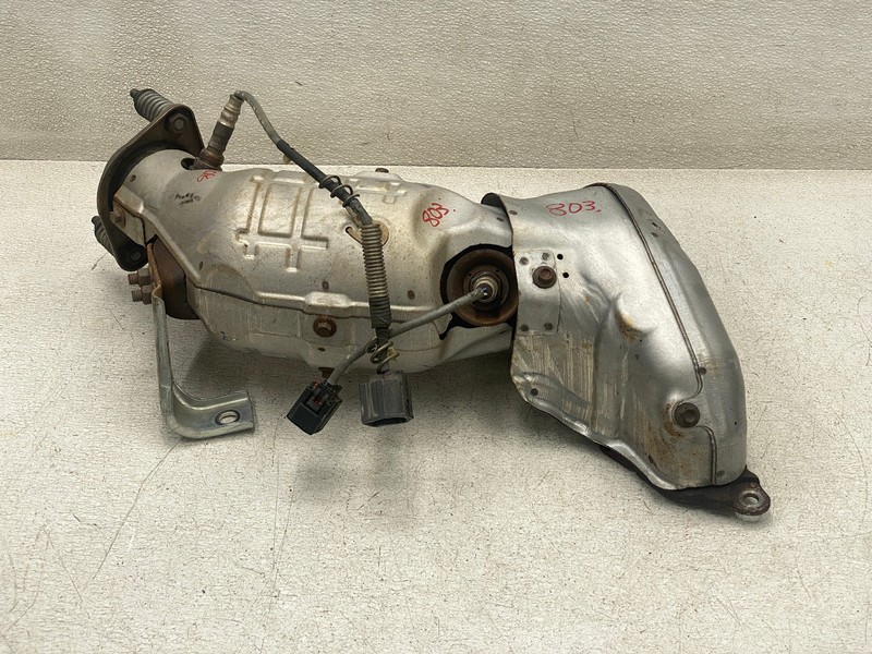 2006-2008 MAZDA MIATA MX-5 EXHAUST MANIFOLD HEADER CAT OEM LOT 803