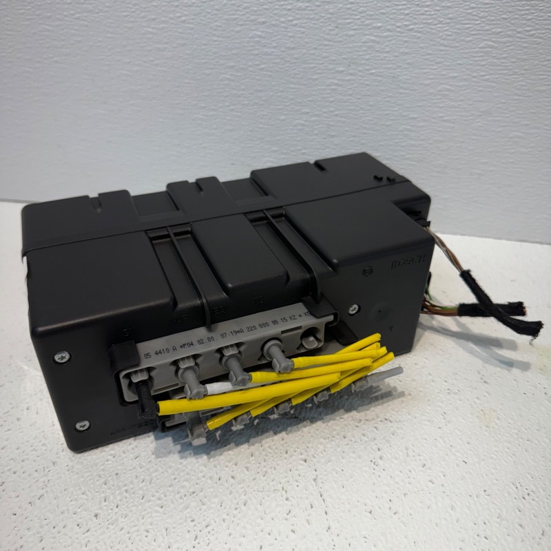 00-06 Mercedes W220 S500 S430 Vacuum Pump Central Locking Door 2208000548 OEM
